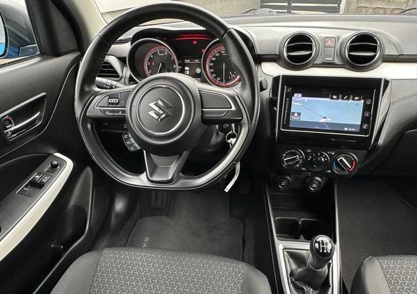 Suzuki Swift cena 49900 przebieg: 54200, rok produkcji 2020 z Bisztynek małe 704